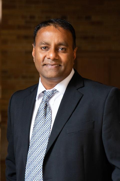 Sunil Ramlall Faculty Card Image