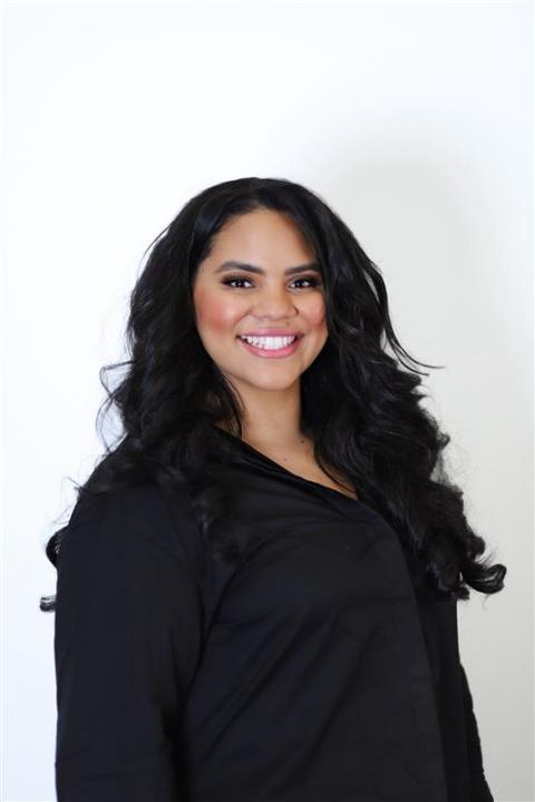 Stephanie Caban Headshot